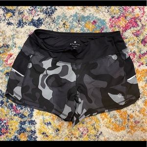 Athleta Ready Set Go running Shorts
